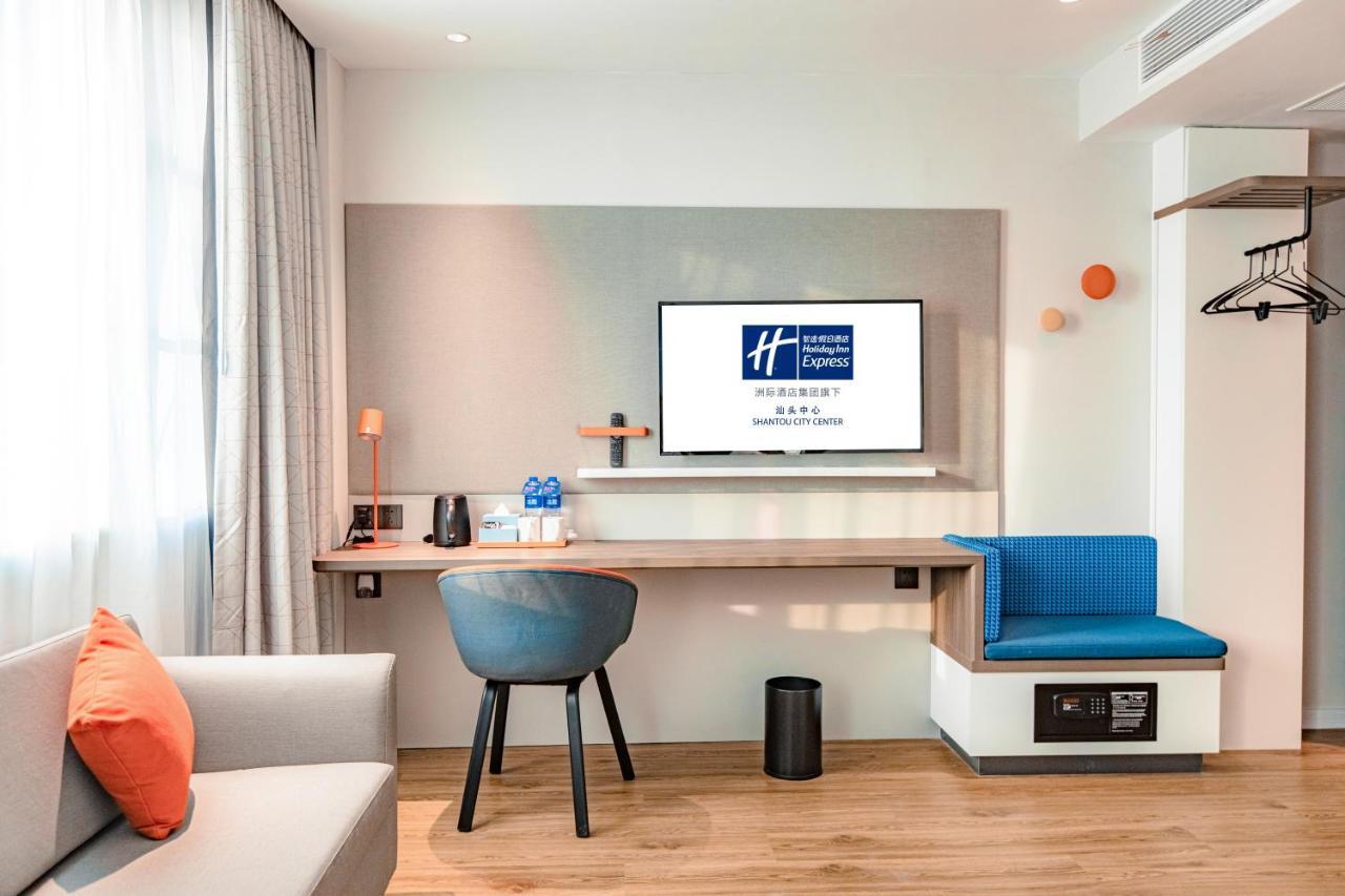 Holiday Inn Express Shantou City Center By Ihg Exterior foto